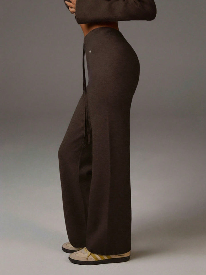 Pantaloni SHEIN, maro