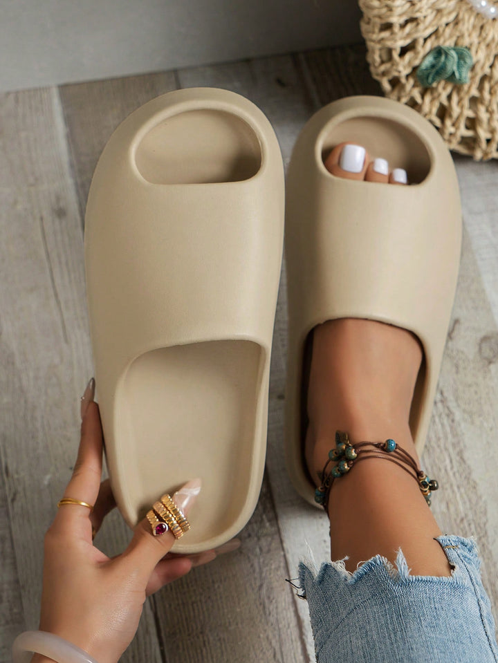 Papuc tip slide SHEIN, kaki