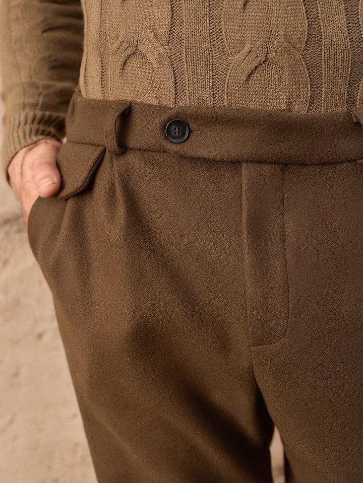 Pantalon SHEIN, maro