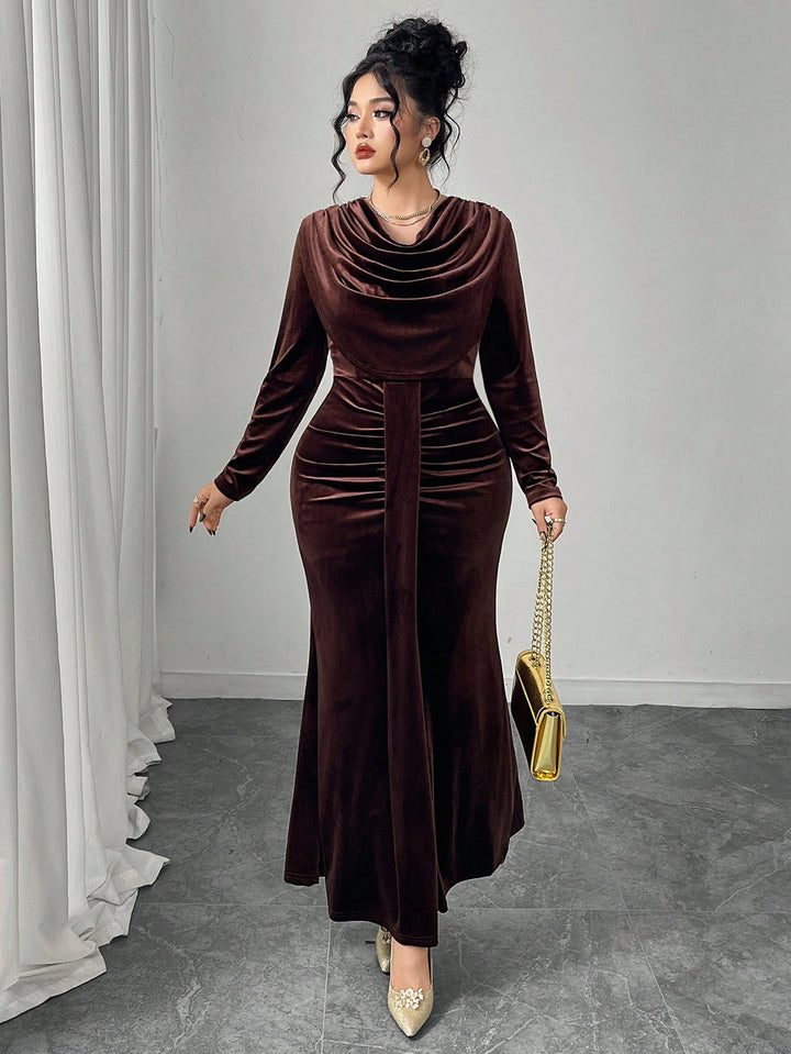 Rochie SHEIN, maro