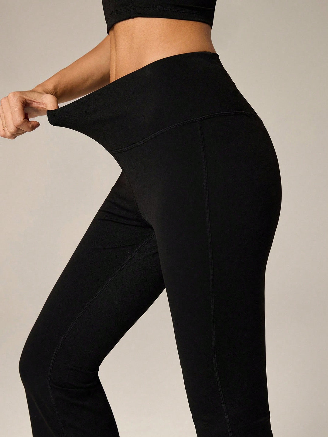 Pantaloni SHEIN, negru