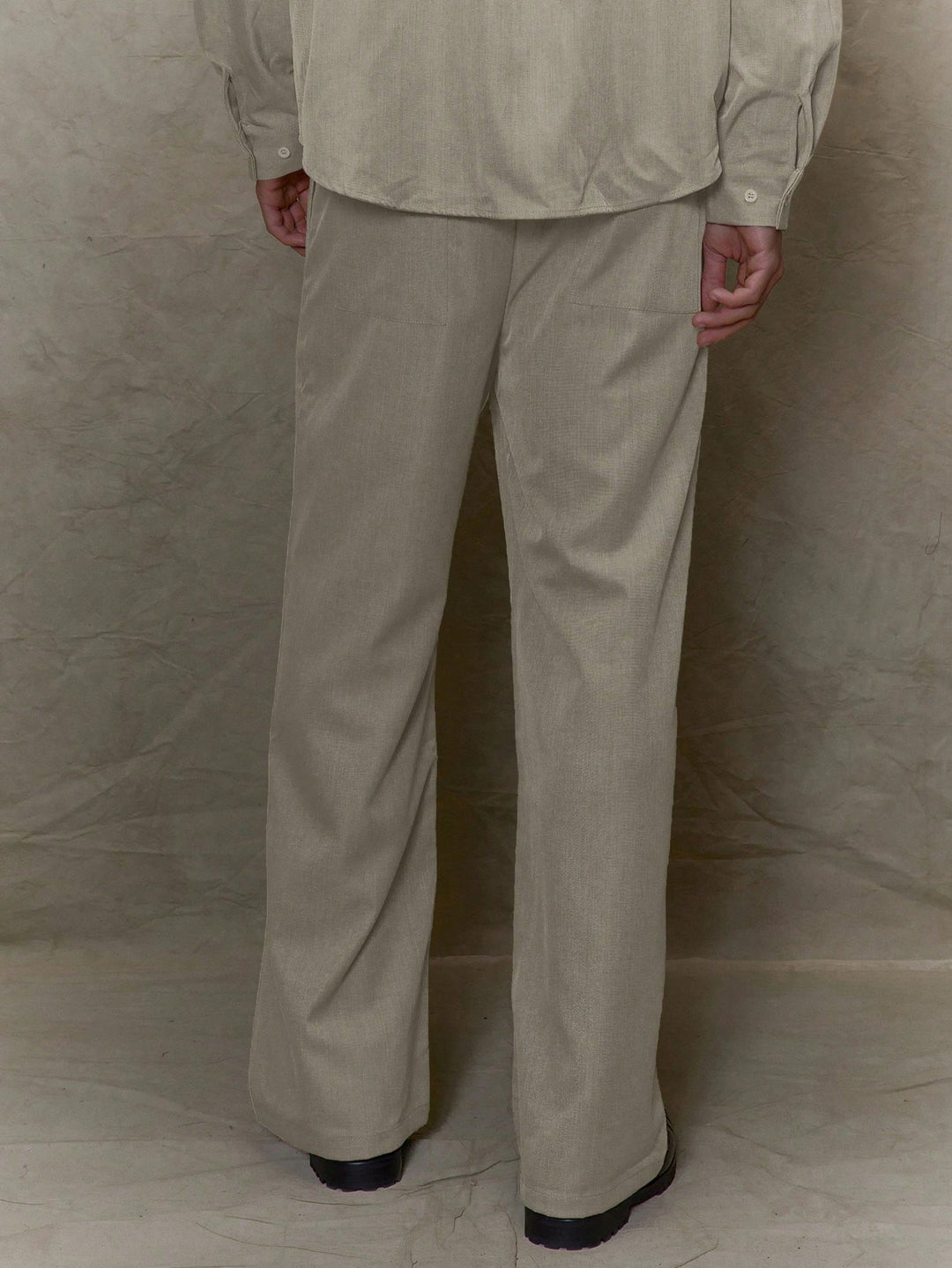 Pantalon SHEIN, maro