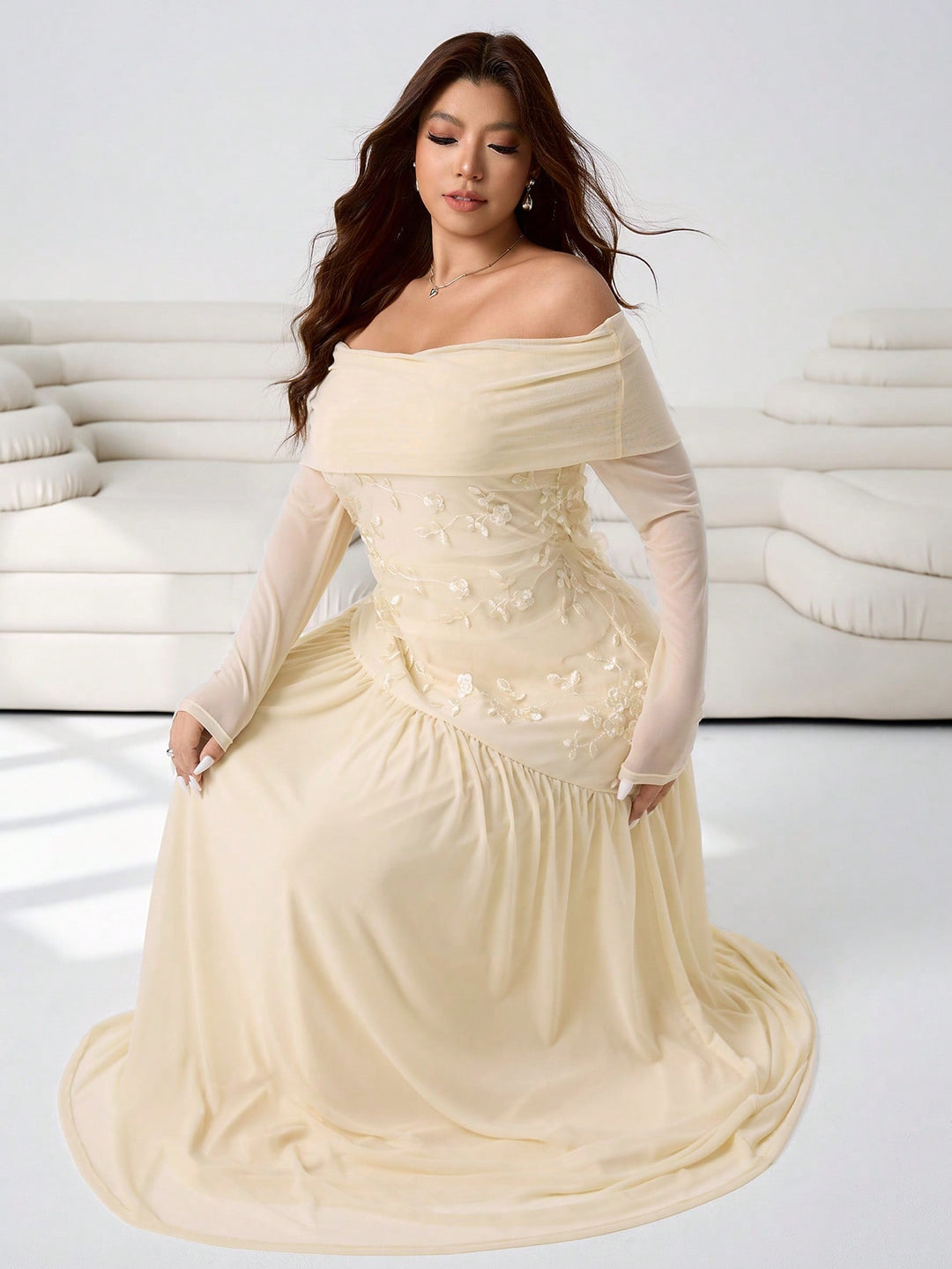 Rochie SHEIN, bej