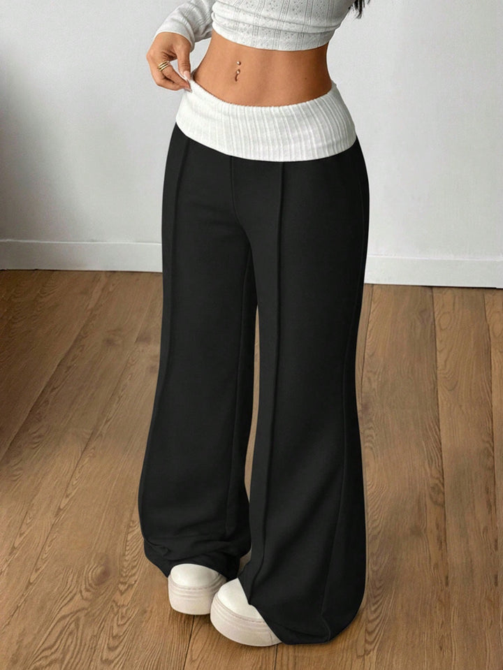 Pantaloni SHEIN, negru
