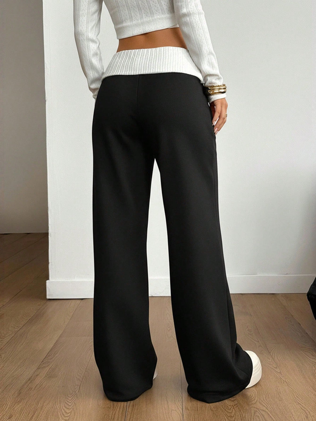 Pantaloni SHEIN, negru