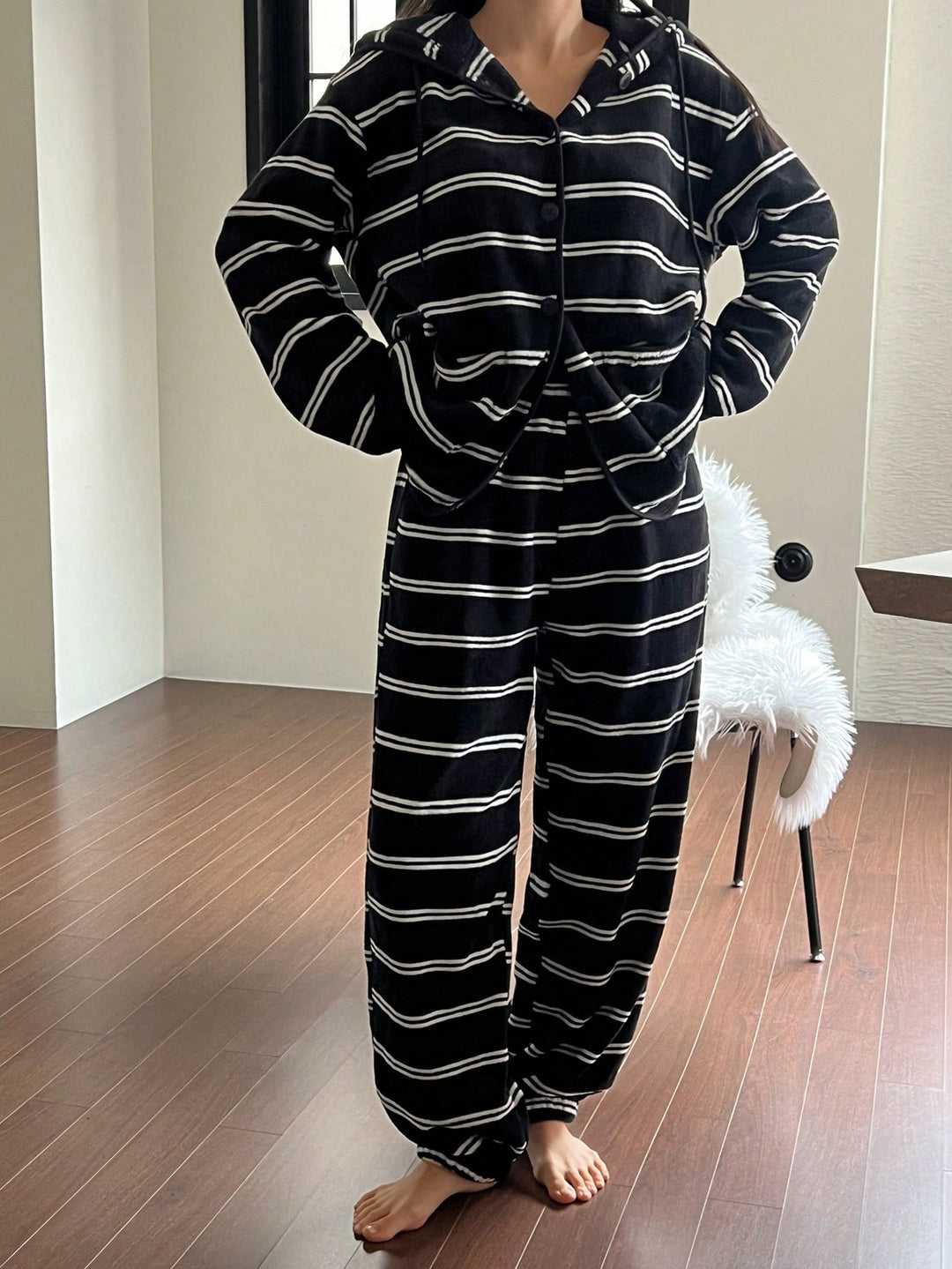 Pijama set SHEIN, fekete