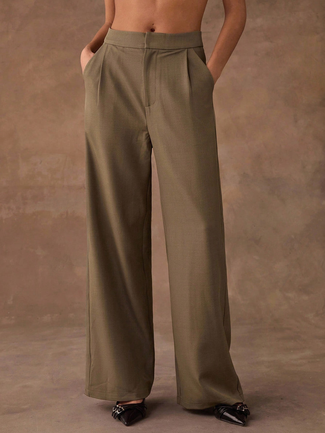 Pantaloni SHEIN, kaki
