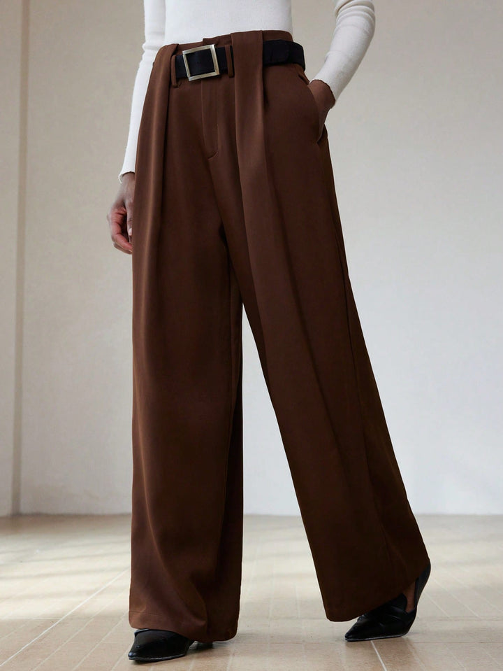 Pantalon SHEIN, maro