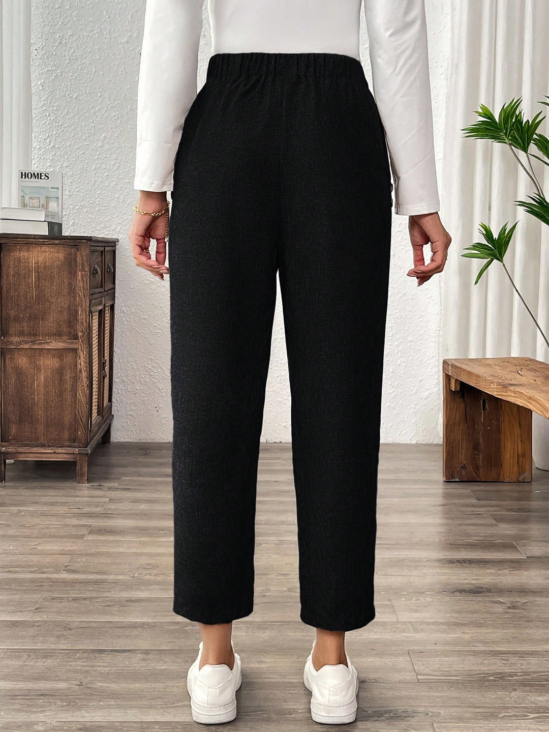 Pantaloni SHEIN, negru