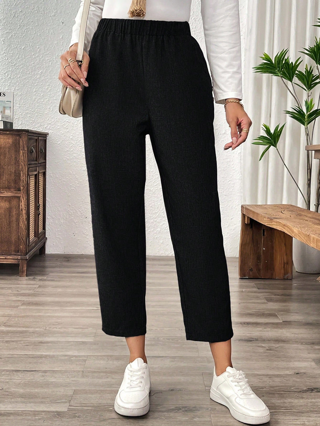 Pantaloni SHEIN, negru