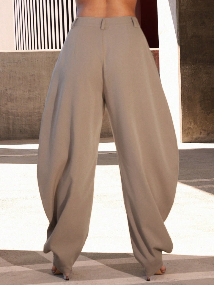 Pantaloni SHEIN, maro