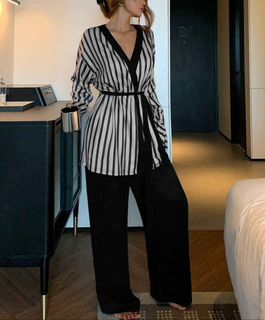Compleu pijamale SHEIN, mix culori