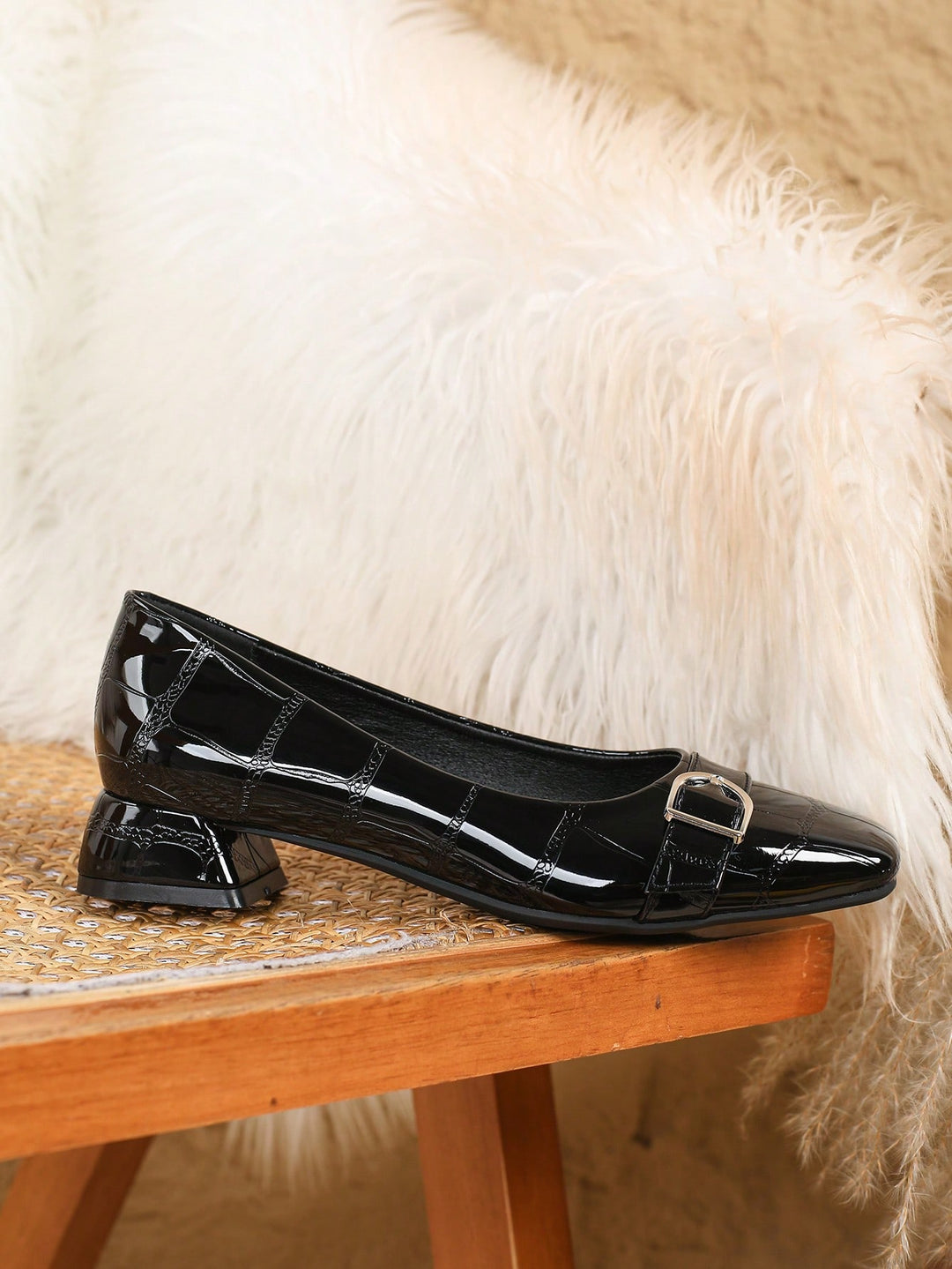 Pantofi cu toc SHEIN, negru