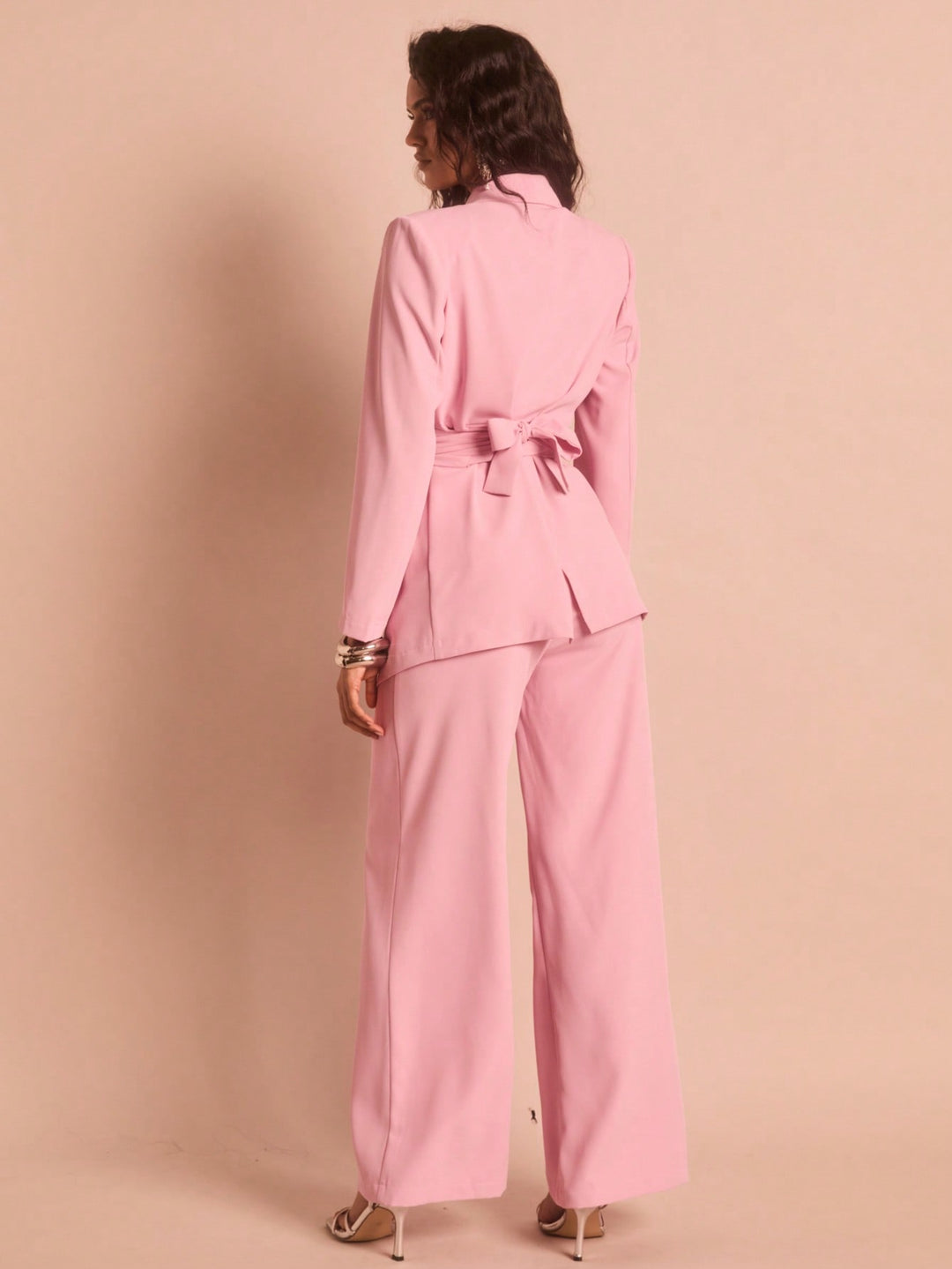 Costum SHEIN, roz