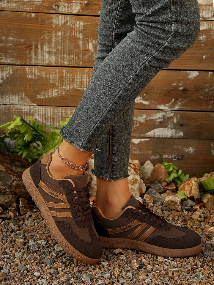 Pantofi sport SHEIN, maro
