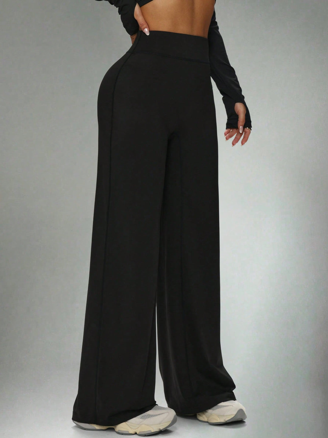 Pantaloni SHEIN, negru