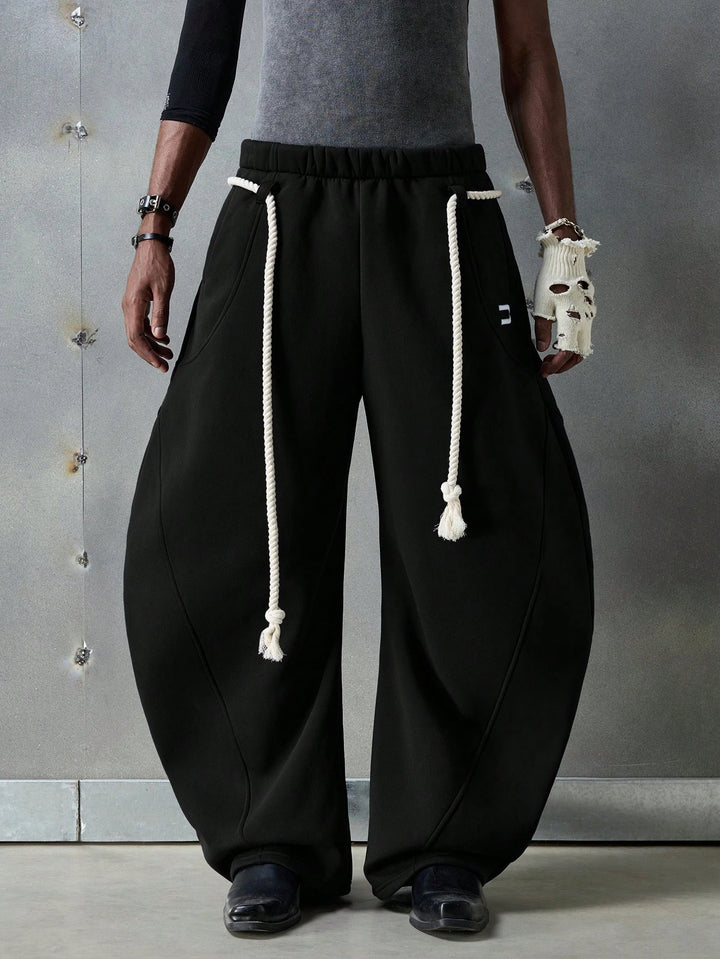 Pantaloni de trening SHEIN, negru