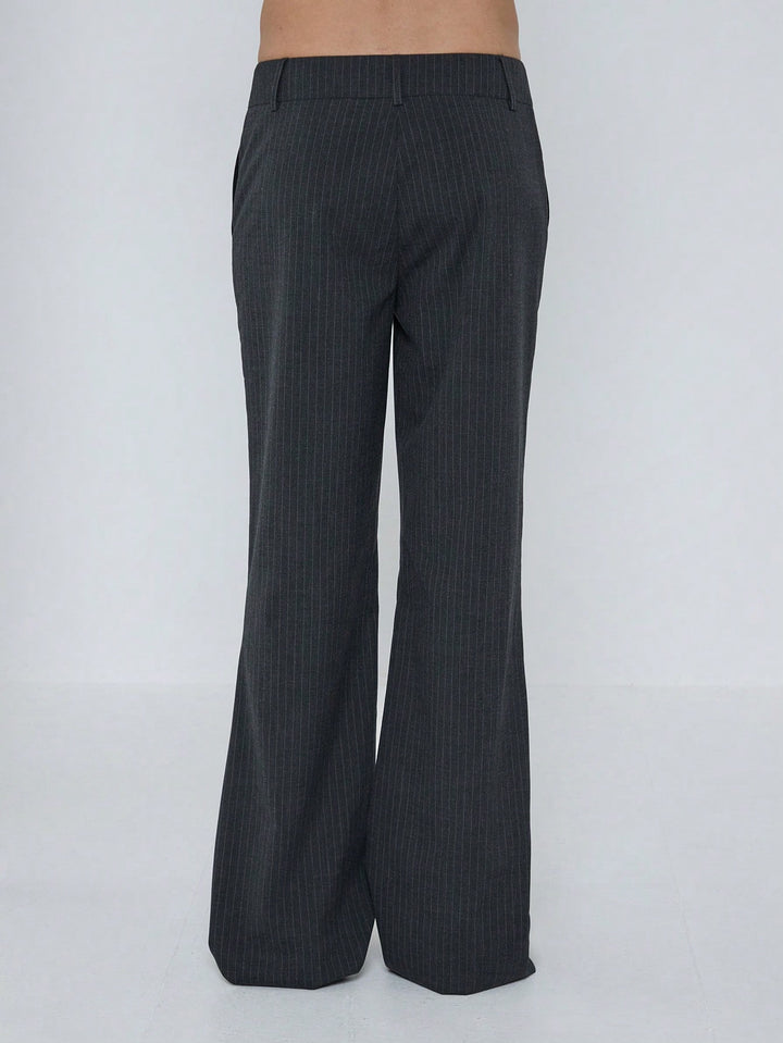 Pantaloni SHEIN, gri