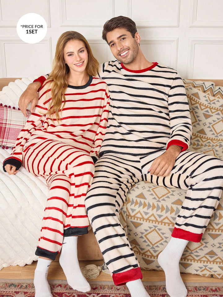 Compleu pijamale SHEIN, mix culori