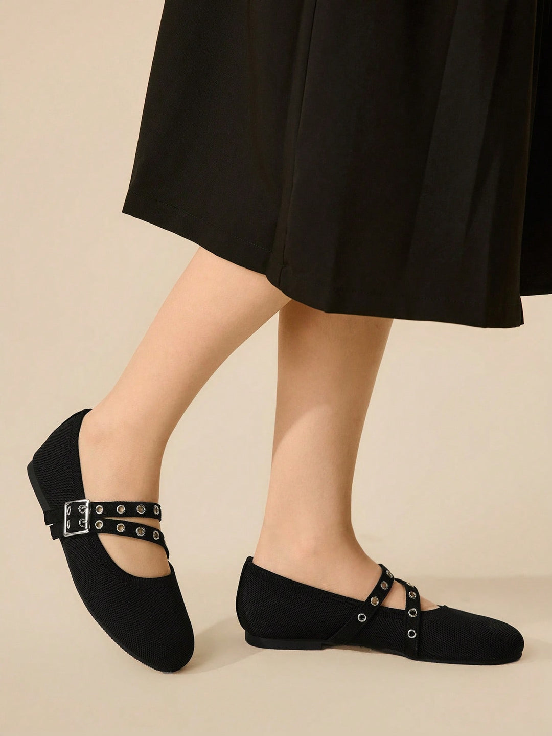 Balerini Shein, Negru