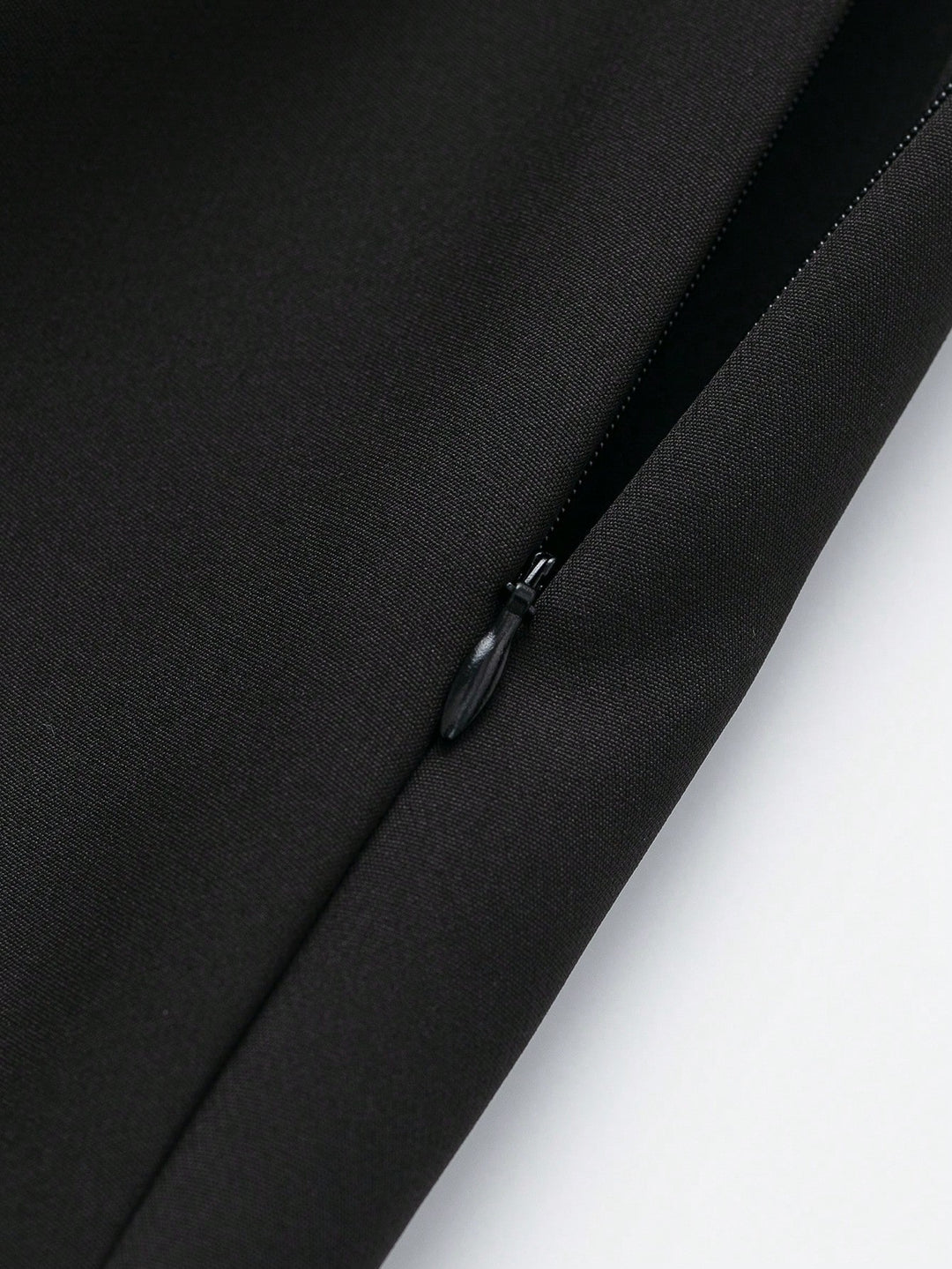 Pantaloni scurți SHEIN, negru