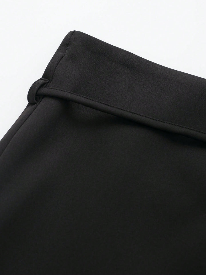 Pantaloni scurți SHEIN, negru
