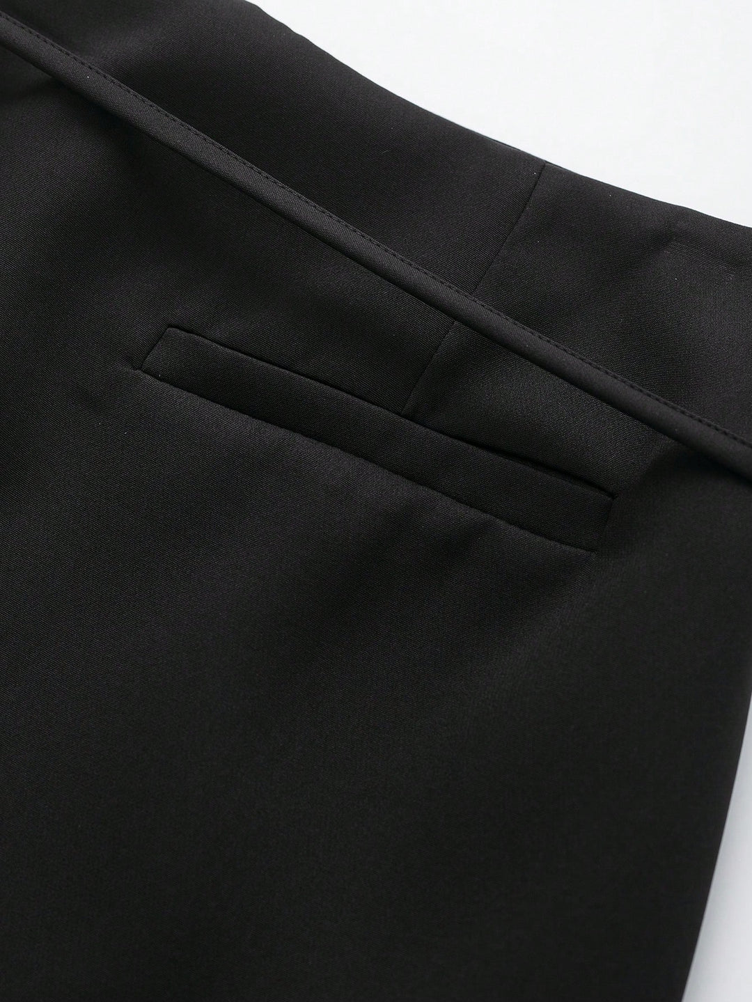 Pantaloni scurți SHEIN, negru