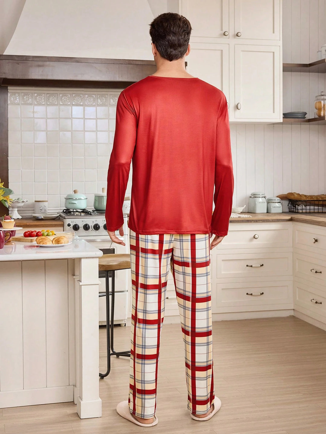 Compleu pijamale SHEIN, mix culori