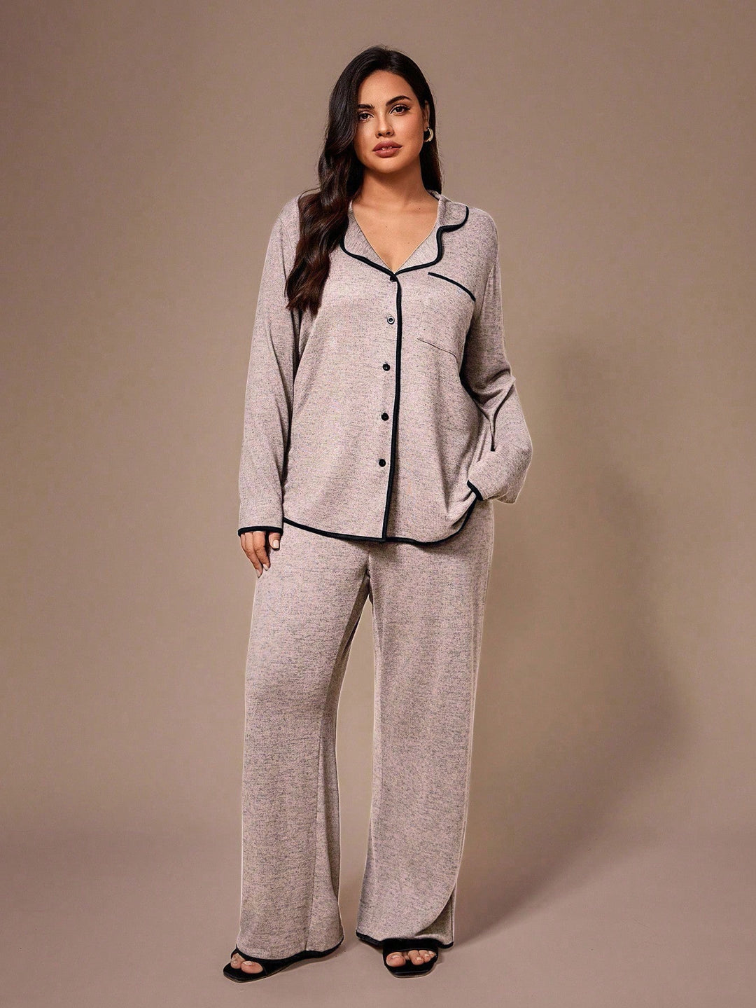 Set pijamale SHEIN, roz