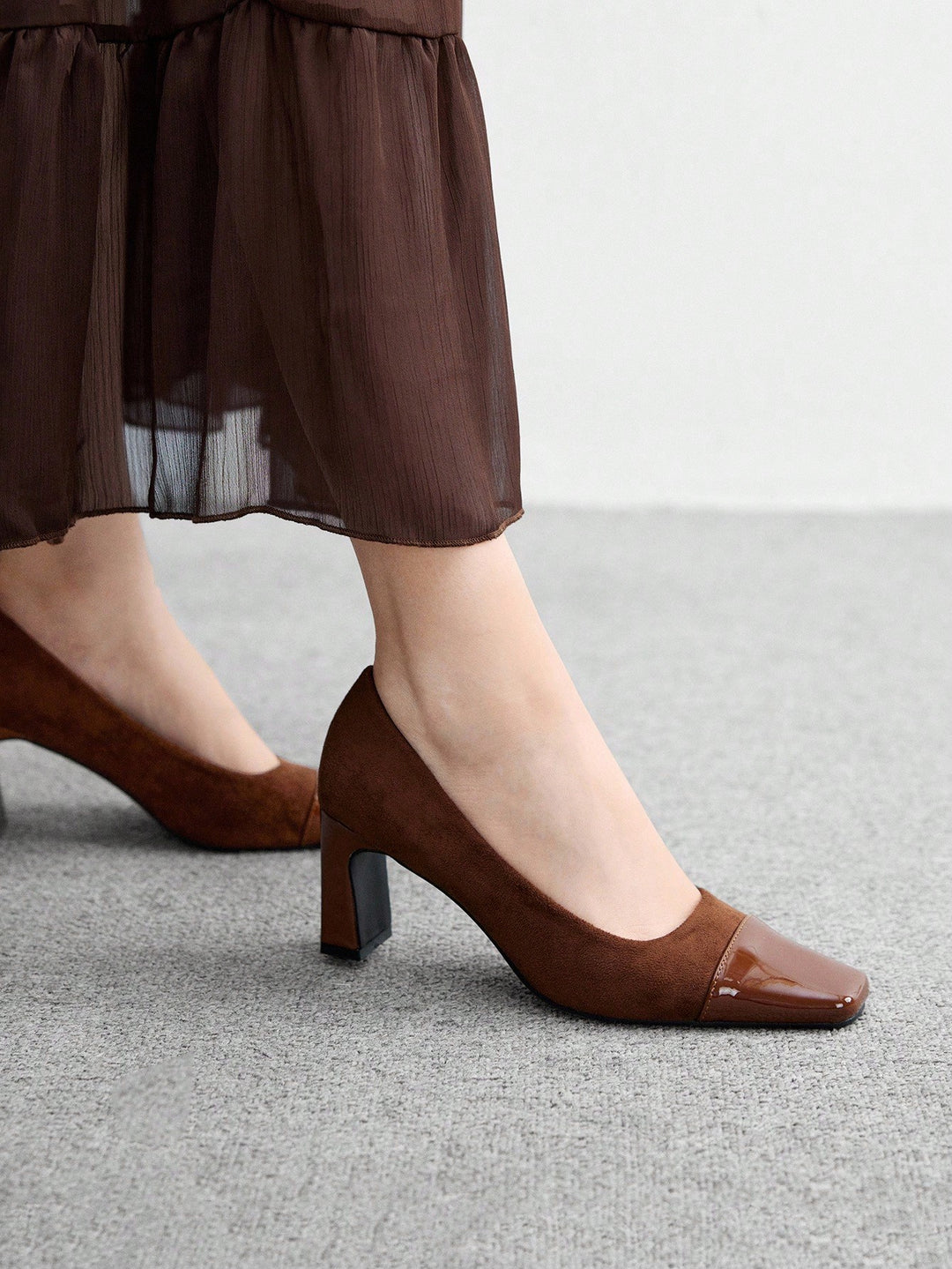 Pantofi cu toc SHEIN, maro