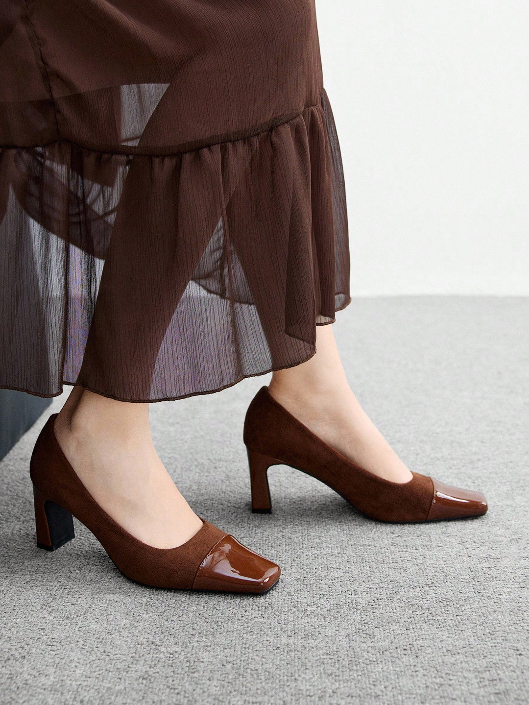 Pantofi cu toc SHEIN, maro