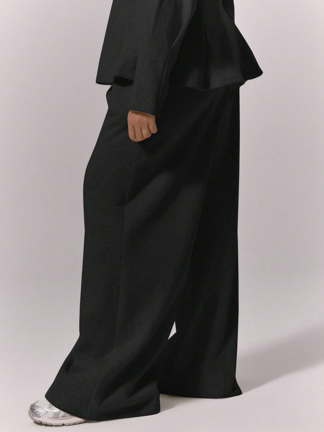 Pantaloni SHEIN, negru