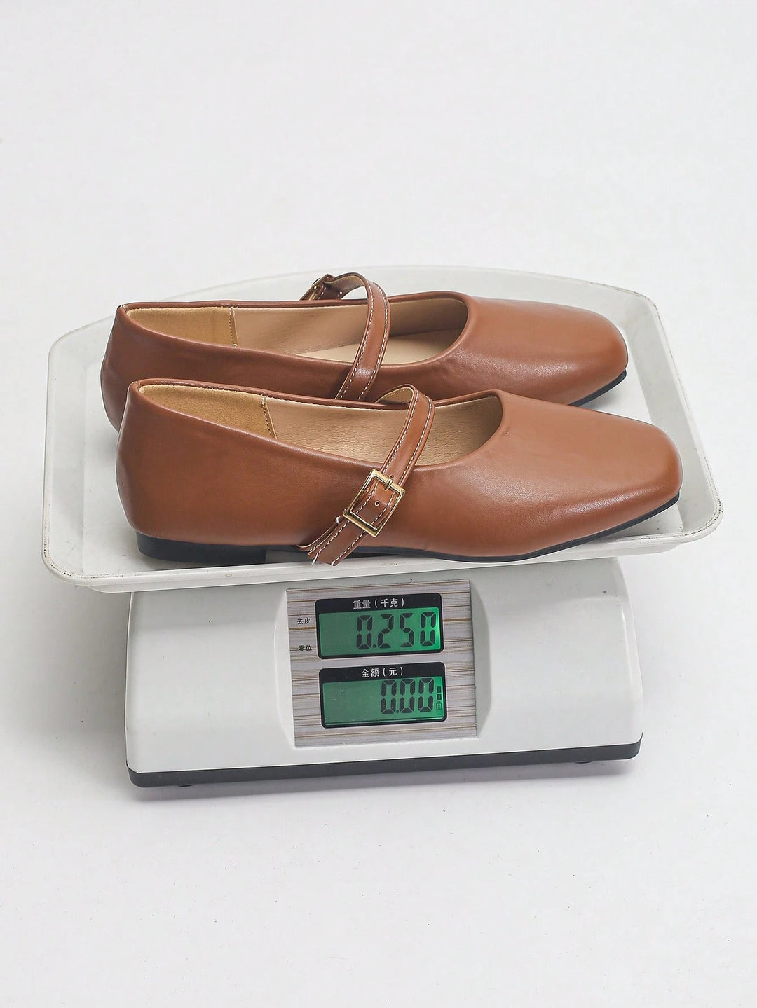 Pantofi SHEIN, maro