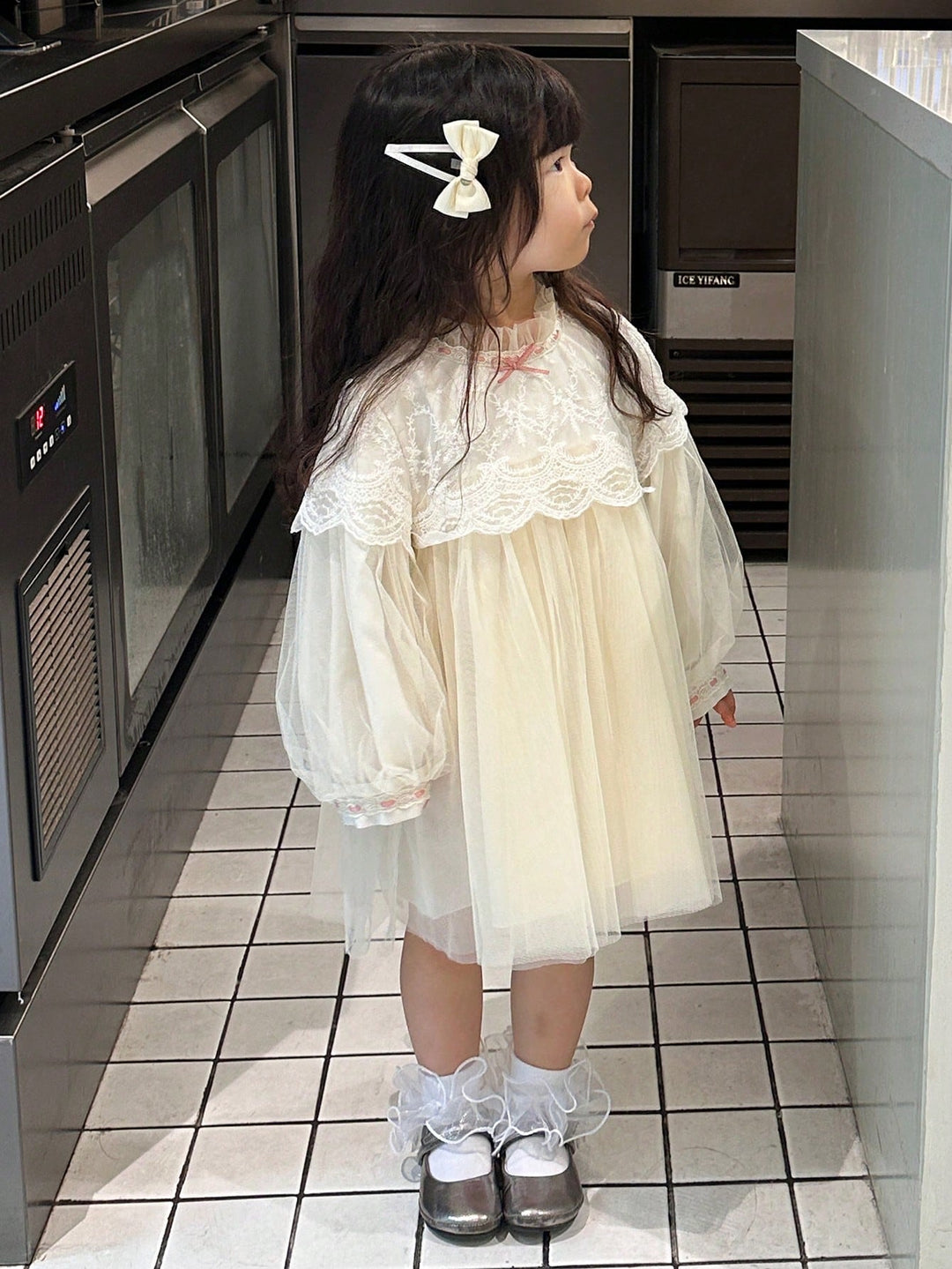 Rochie SHEIN, crem