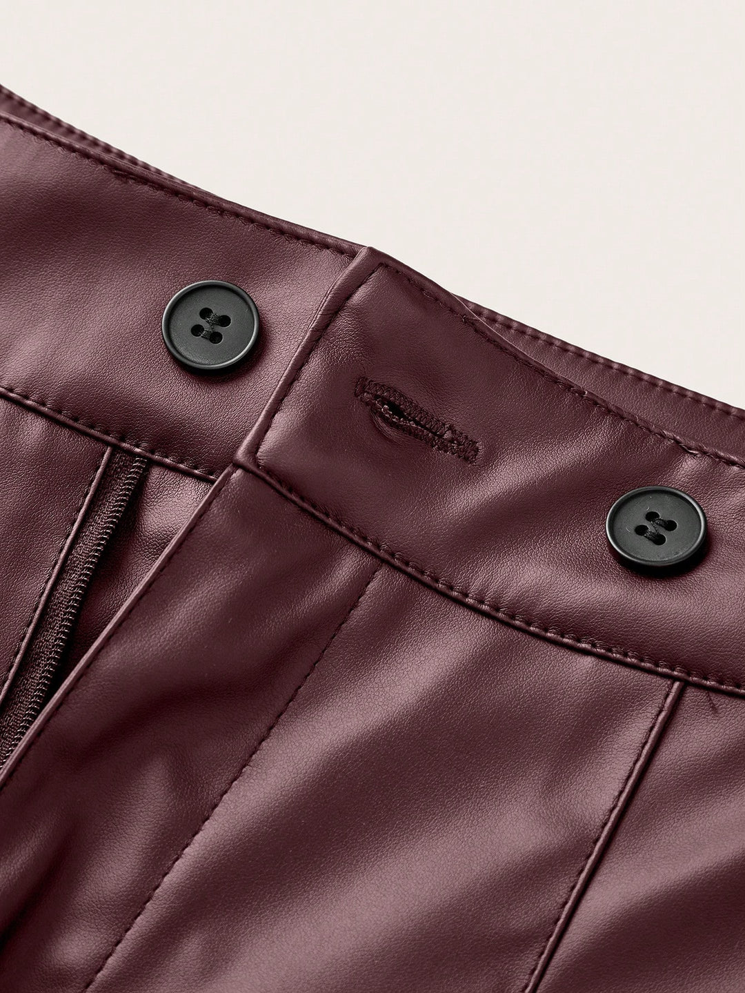 Pantaloni scurți imitație de piele Shein, vișiniu