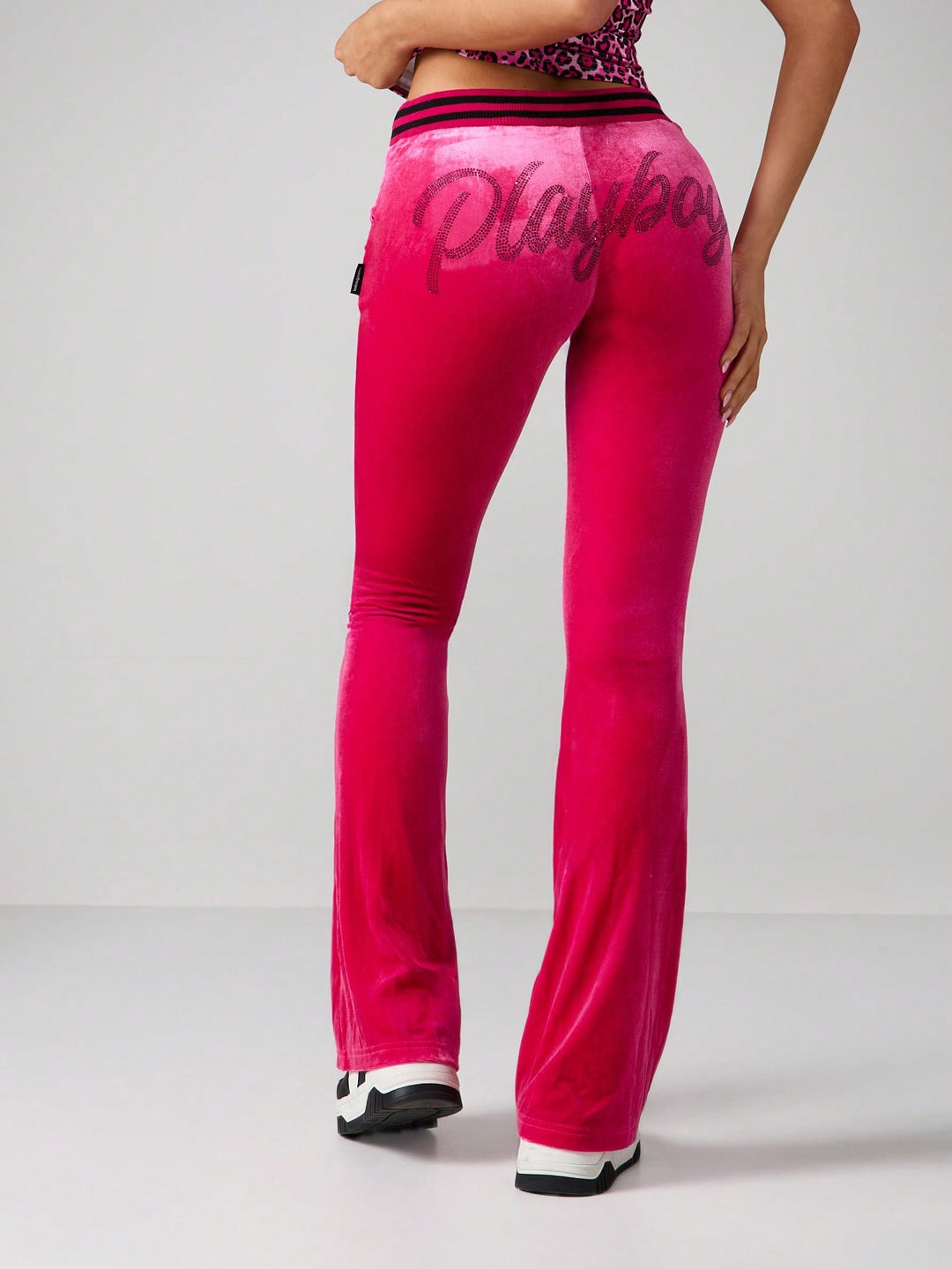 Pantaloni SHEIN, roz