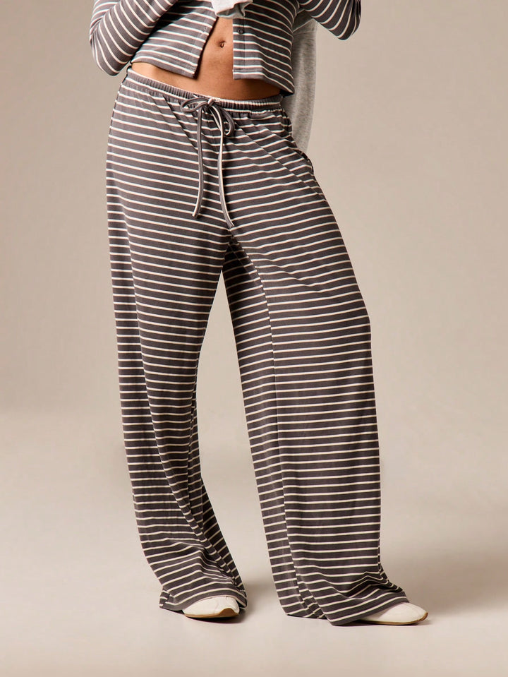 Compleu SHEIN, mix culori