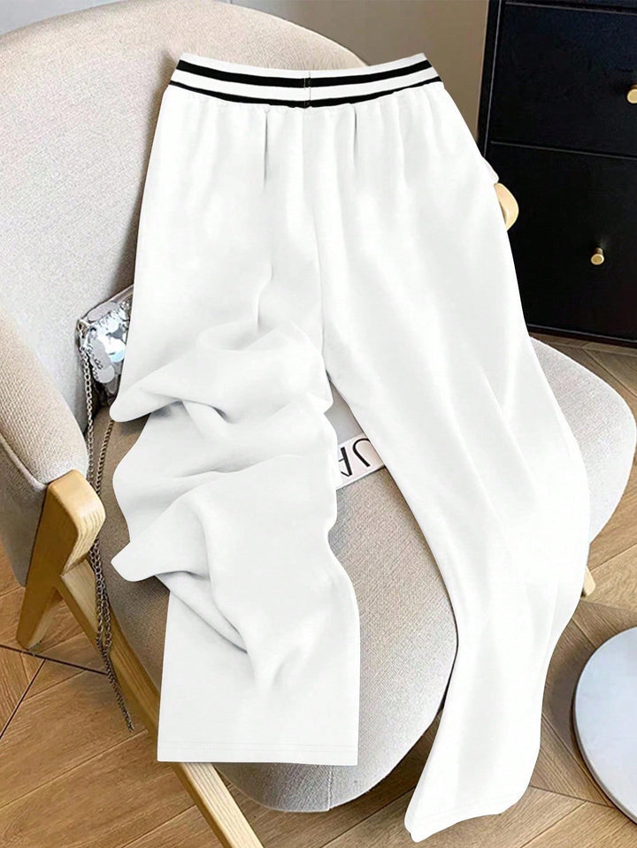 Pantaloni SHEIN, alb