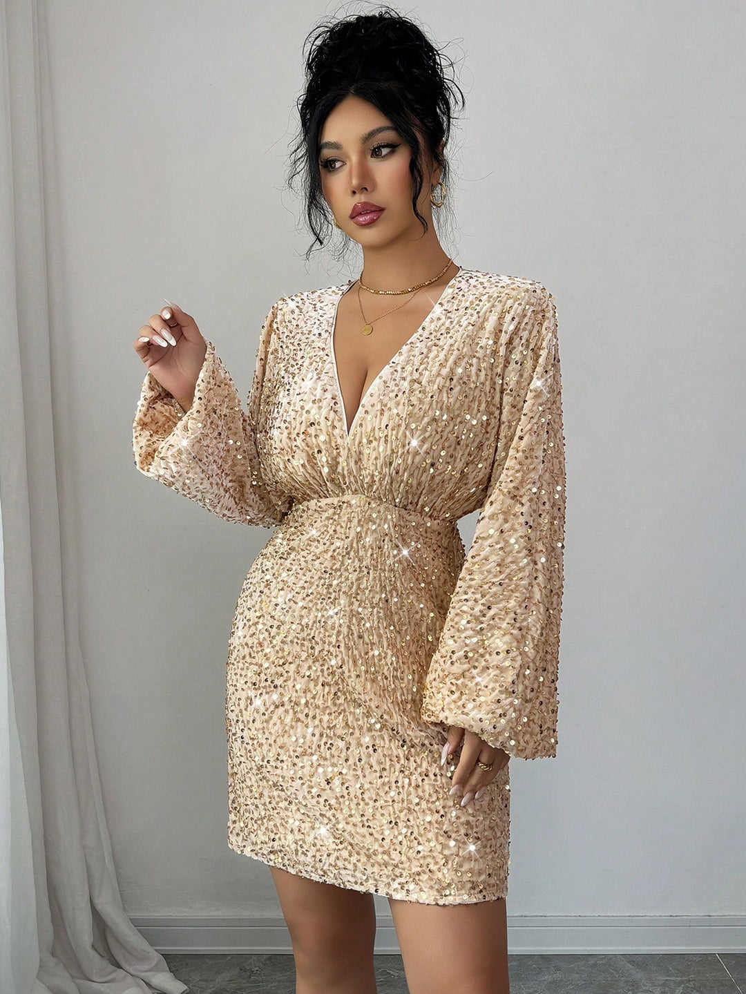 Rochie scurtă SHEIN, auriu