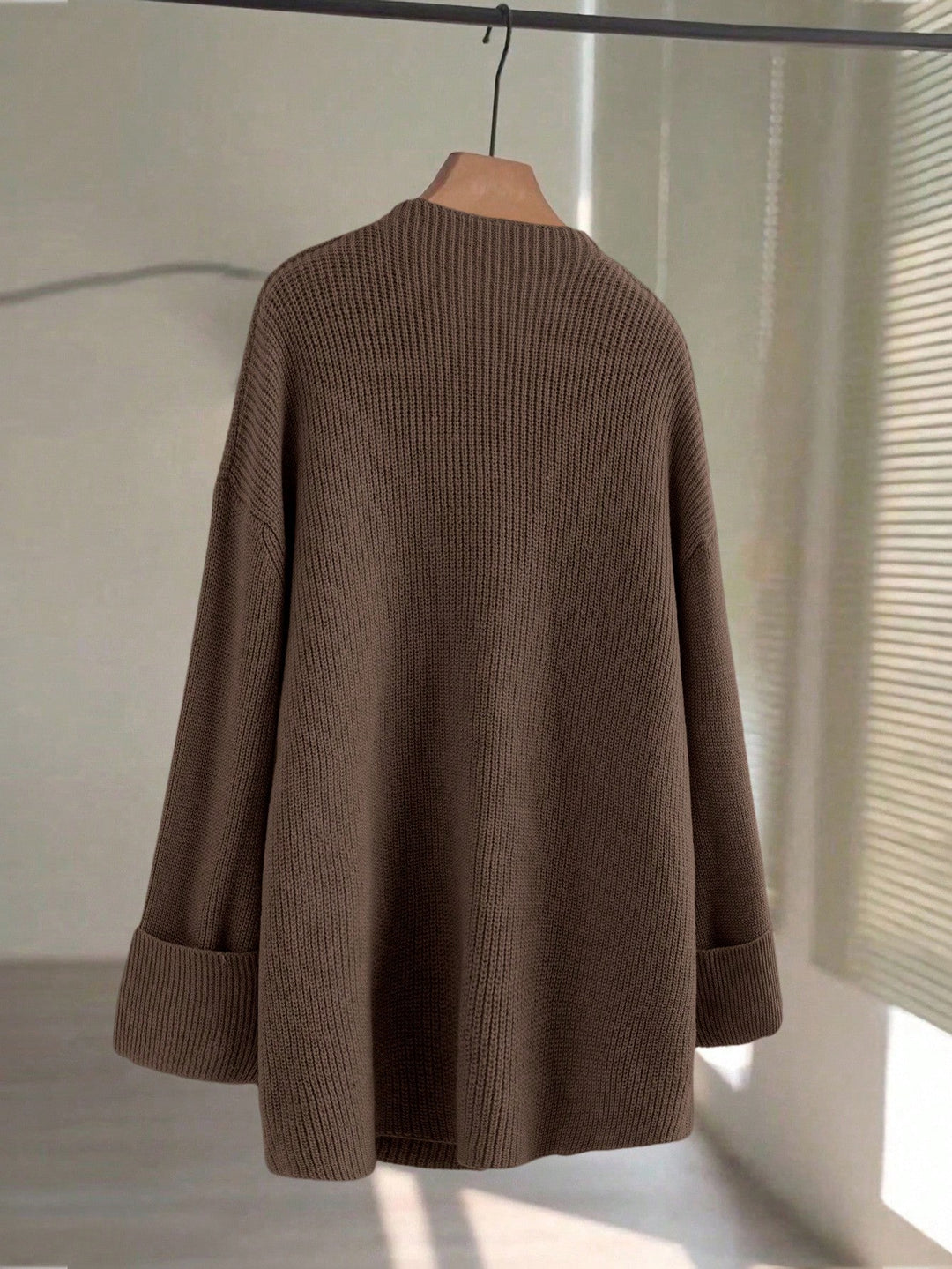 Cardigan SHEIN, maro