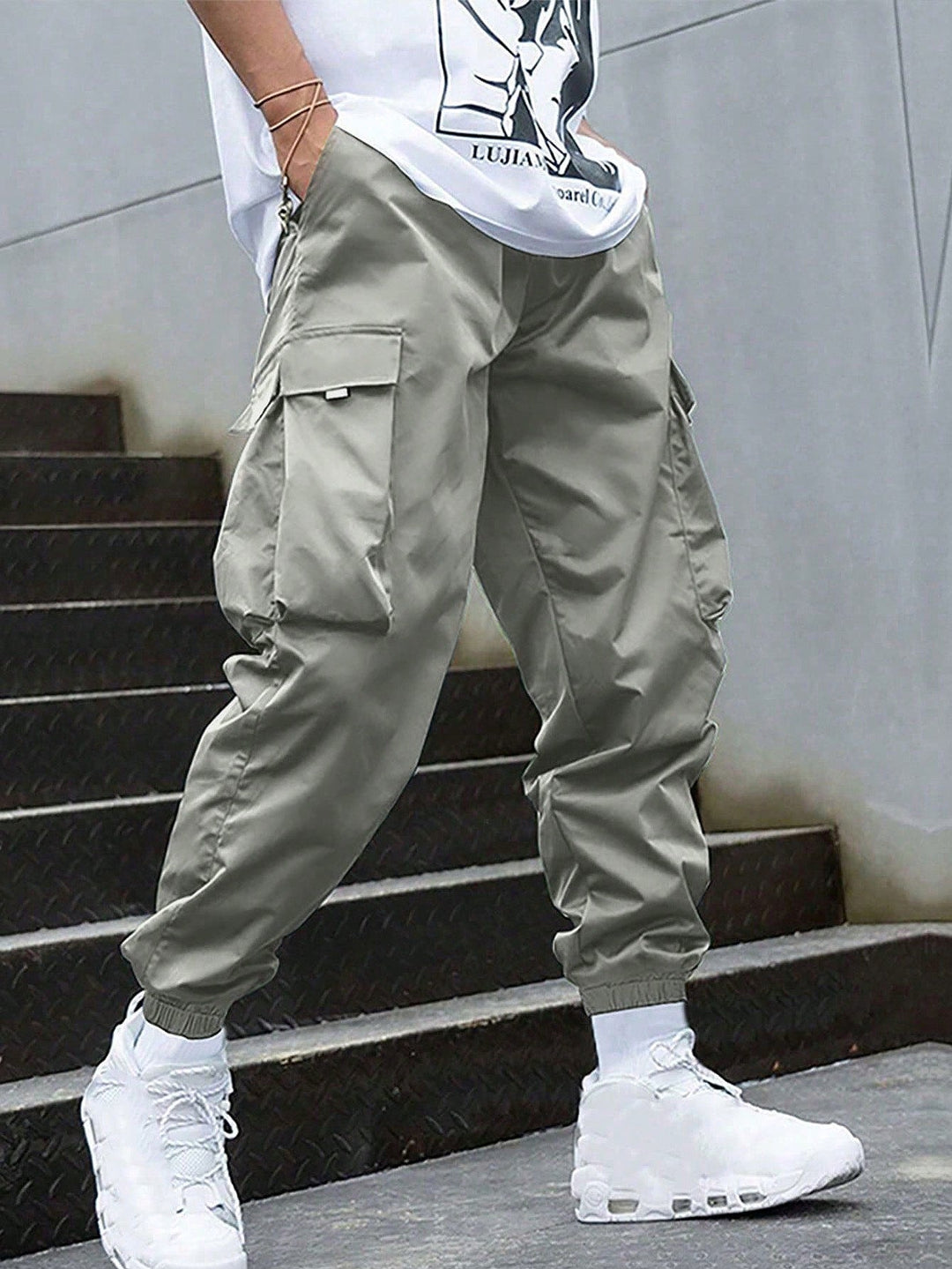 Pantaloni SHEIN, gri