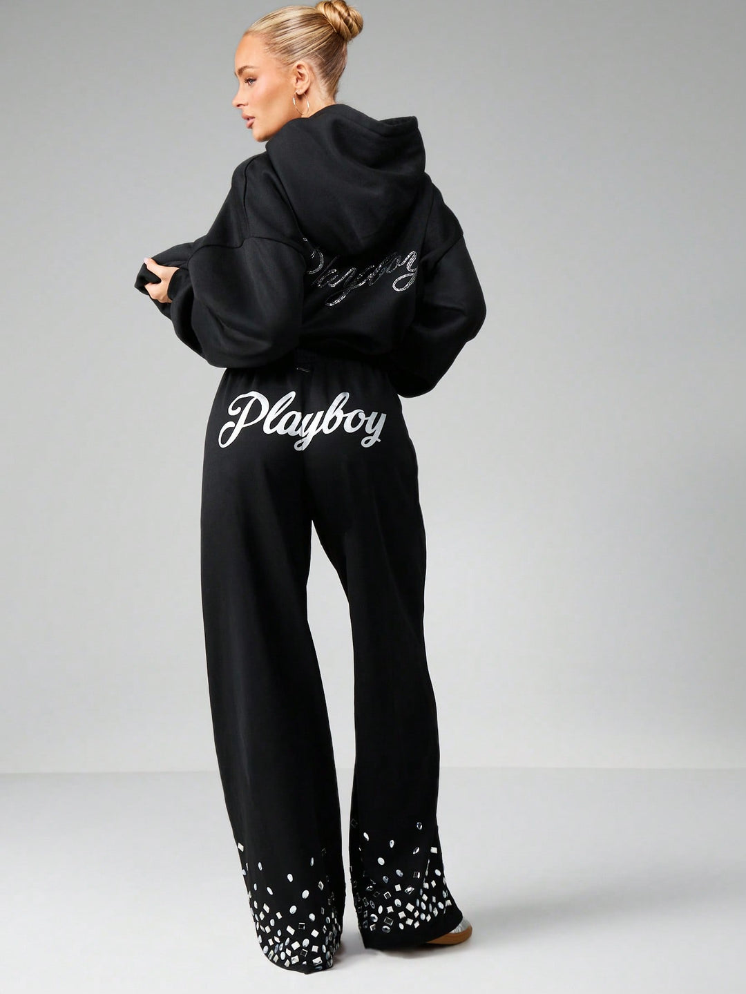 Pantaloni SHEIN, negru