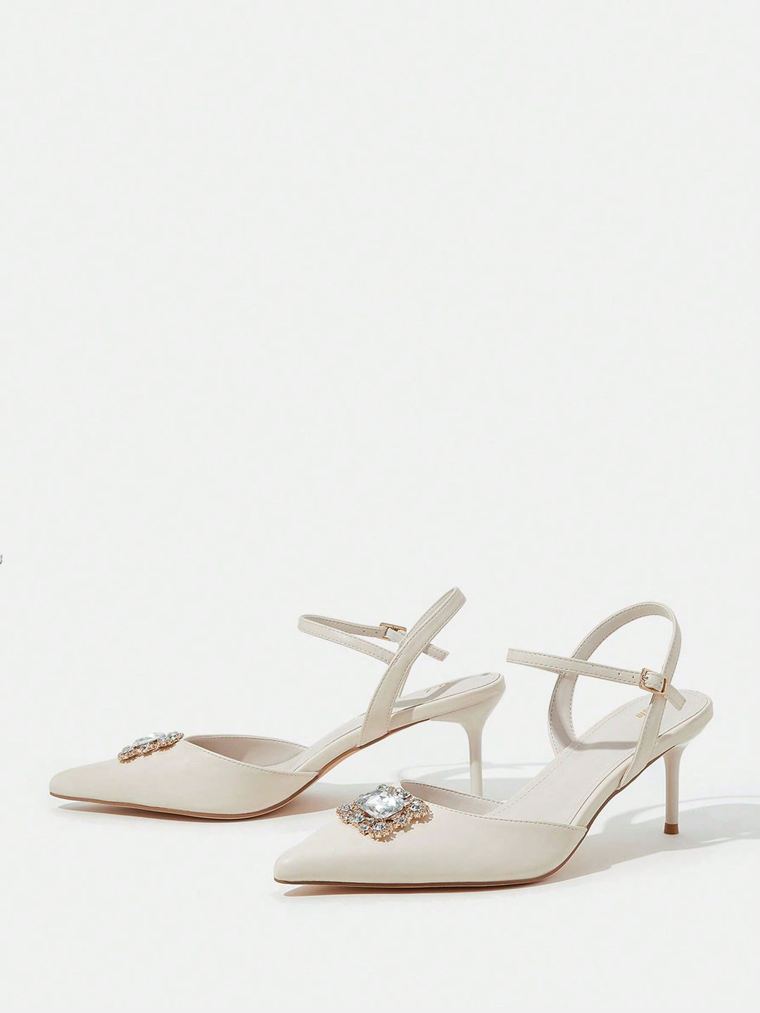 Pantofi cu toc SHEIN, bej