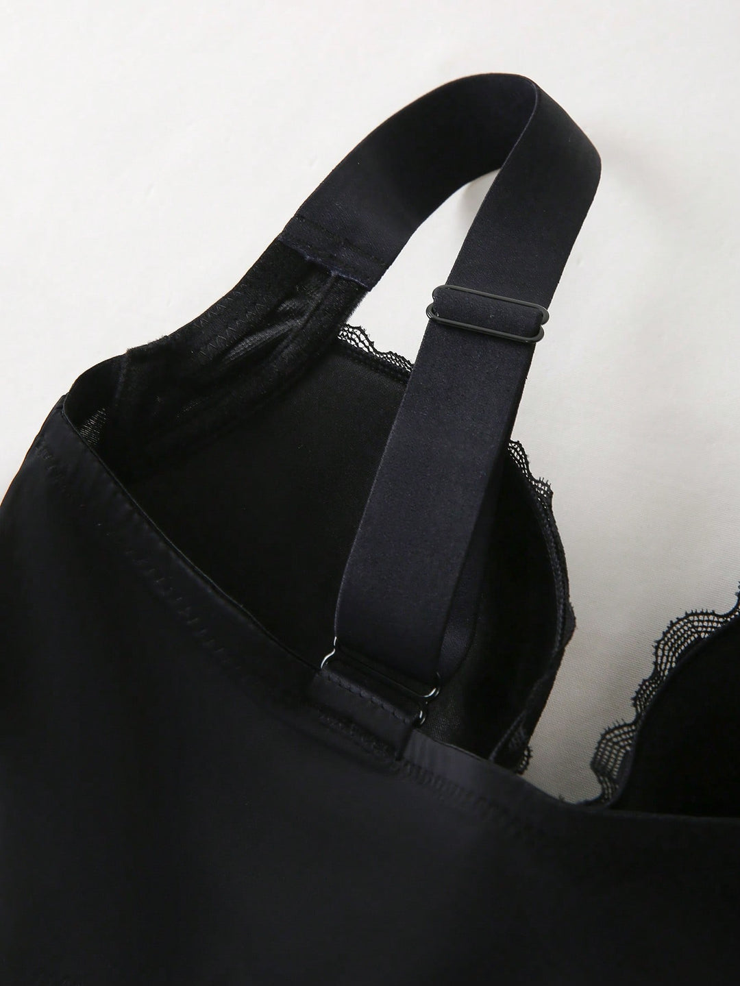 Sutien SHEIN, negru