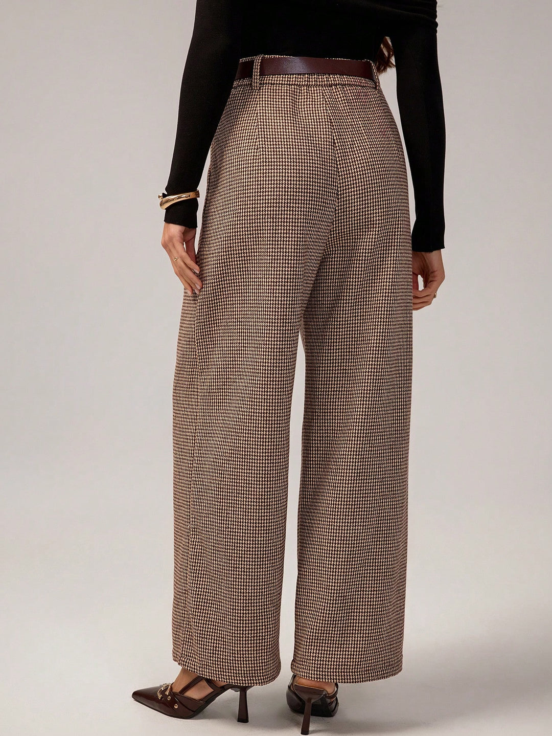 Pantaloni SHEIN, maro