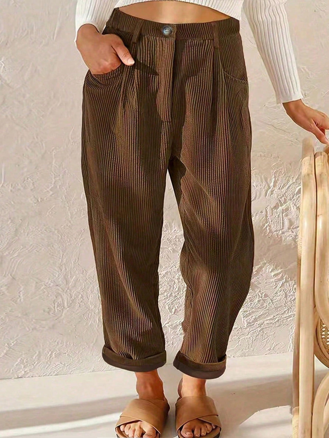 Pantaloni SHEIN, maro