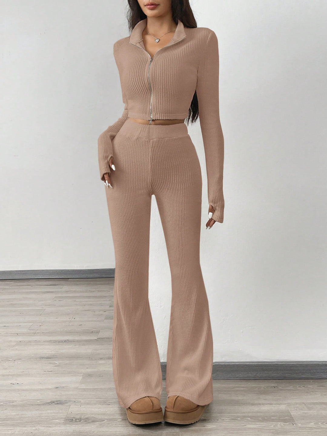 Set de cardigan cu pantaloni SHEIN, kaki