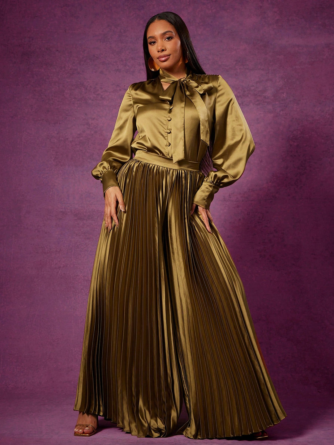Pantaloni SHEIN, kaki