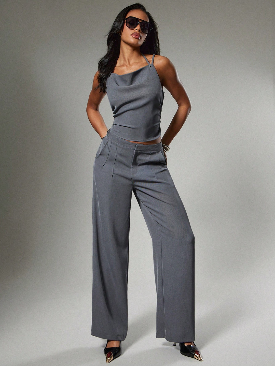 Pantaloni SHEIN, gri
