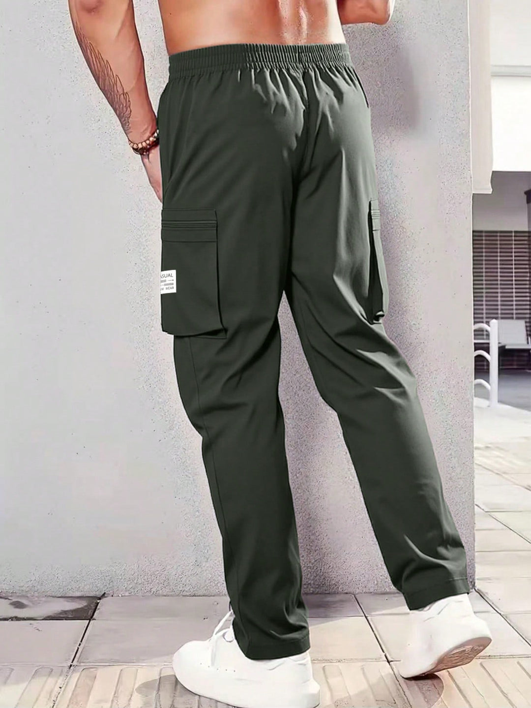 Pantaloni SHEIN, kaki